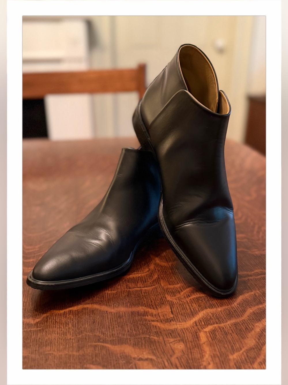 Everlane Women’s Black Leather Chelsea Ankle Boots Slip-On size 8 Davos Gamma